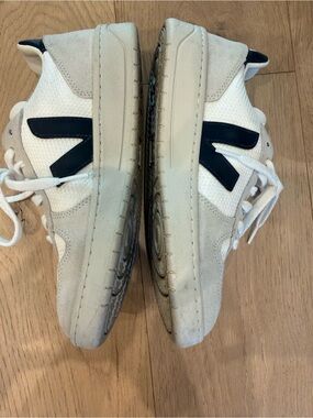 Veja V-10 Women’s White and Navy Leather Sneakers